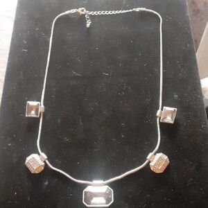 Elegant Silver Tone Geometric Necklace